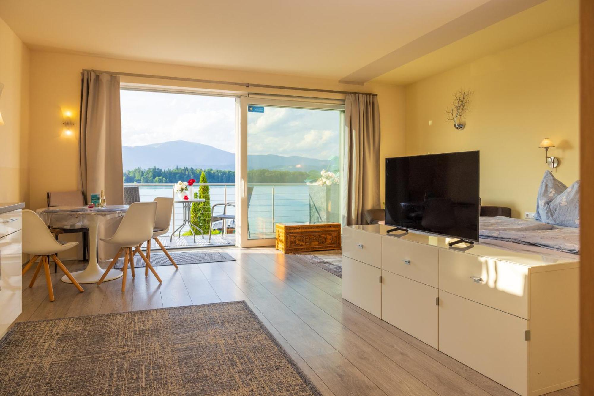 Lakeside Apartments - Adults Only Faak am See Extérieur photo