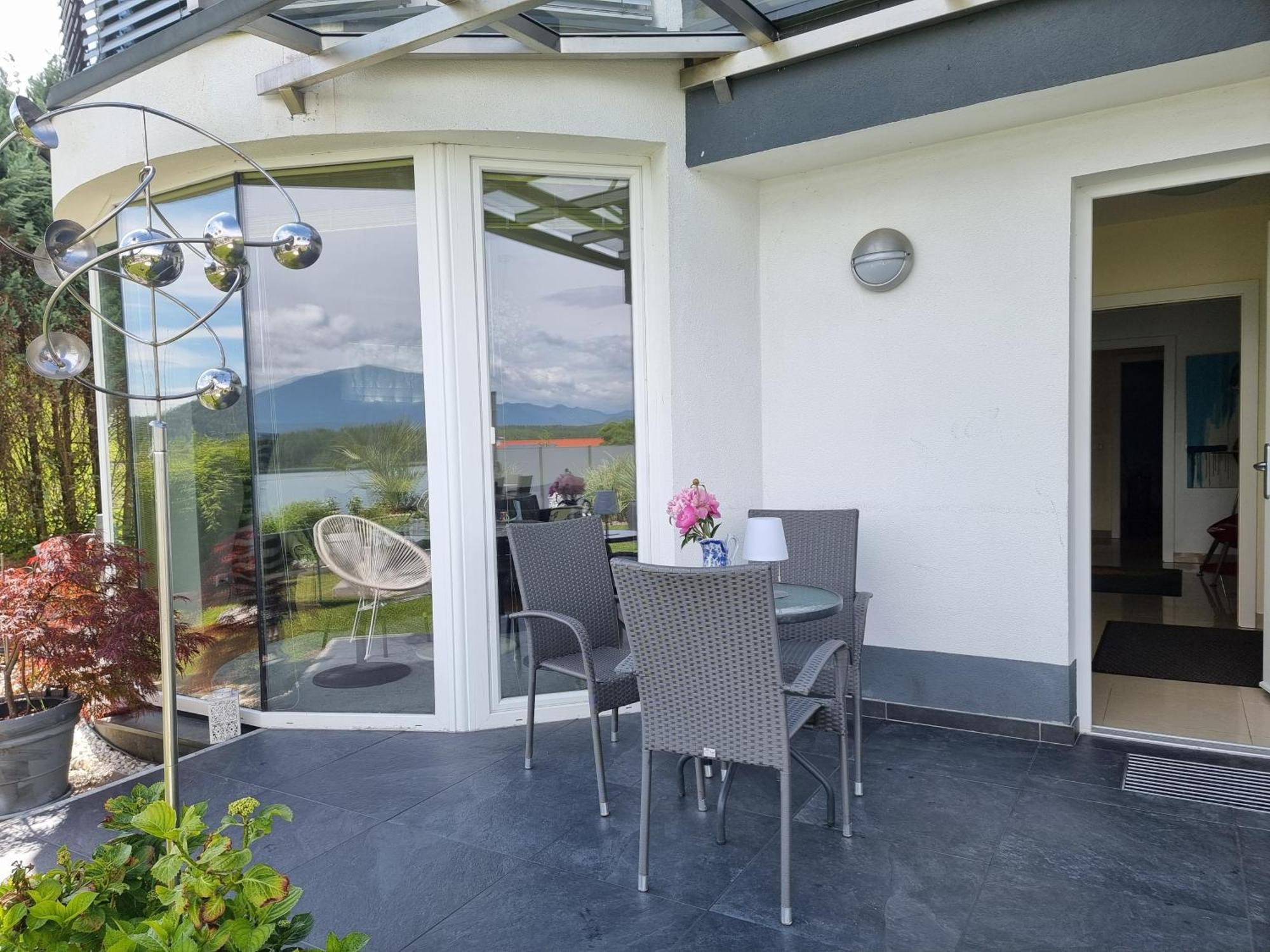 Lakeside Apartments - Adults Only Faak am See Chambre photo